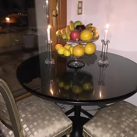 דירה Sunny Panoramic Balcony אזה