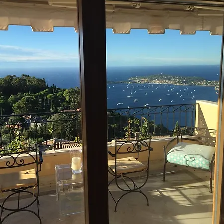 Sunny Panoramic Balcony דירה *