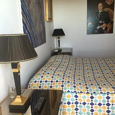 Sunny Panoramic Balcony *