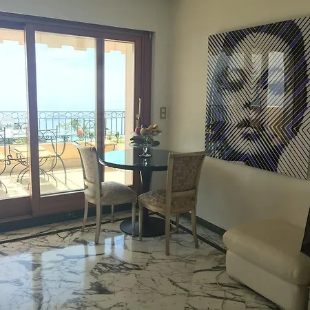 Sunny Panoramic Balcony * Eze