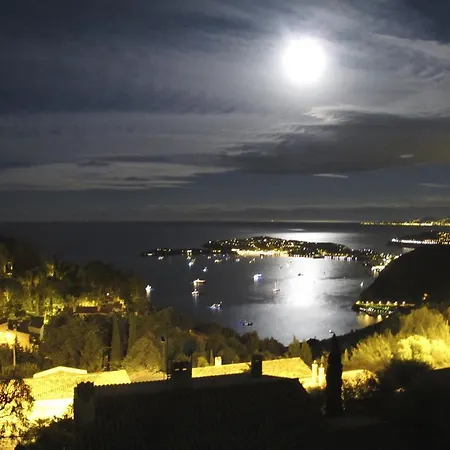 Apartment Sunny Panoramic Balcony