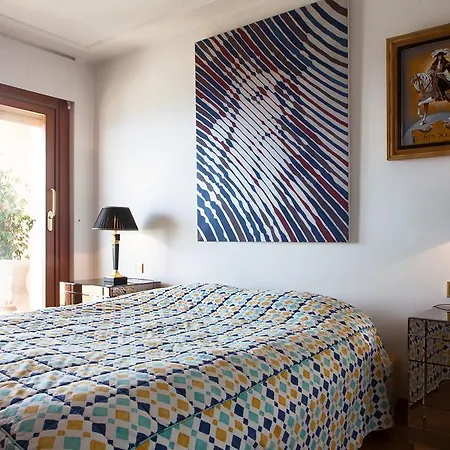 Sunny Panoramic Balcony *