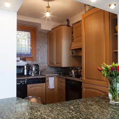 Sunny Panoramic Balcony Апартаменты *