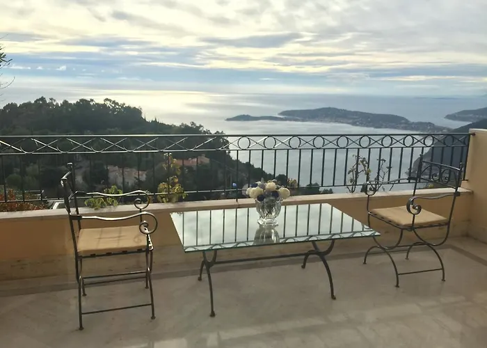 Sunny Panoramic Balcony Apartman *