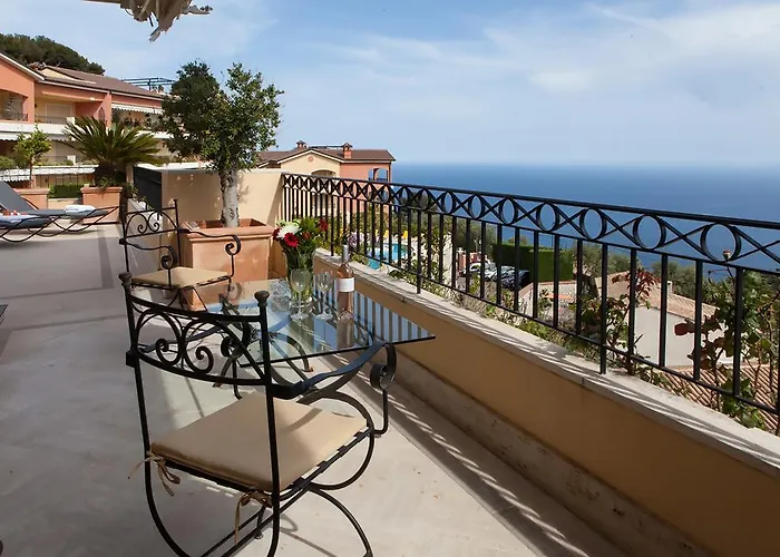Apartment Sunny Panoramic Balcony *